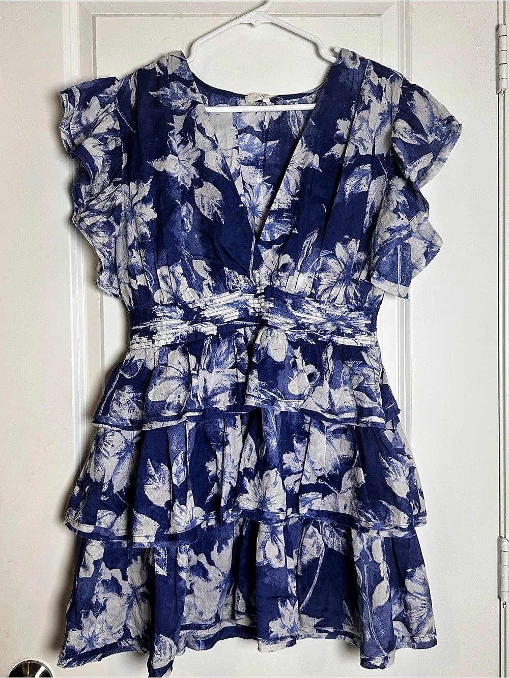 Olivia & Grace Floral Mini Dress in Blue & White Size Large Like New